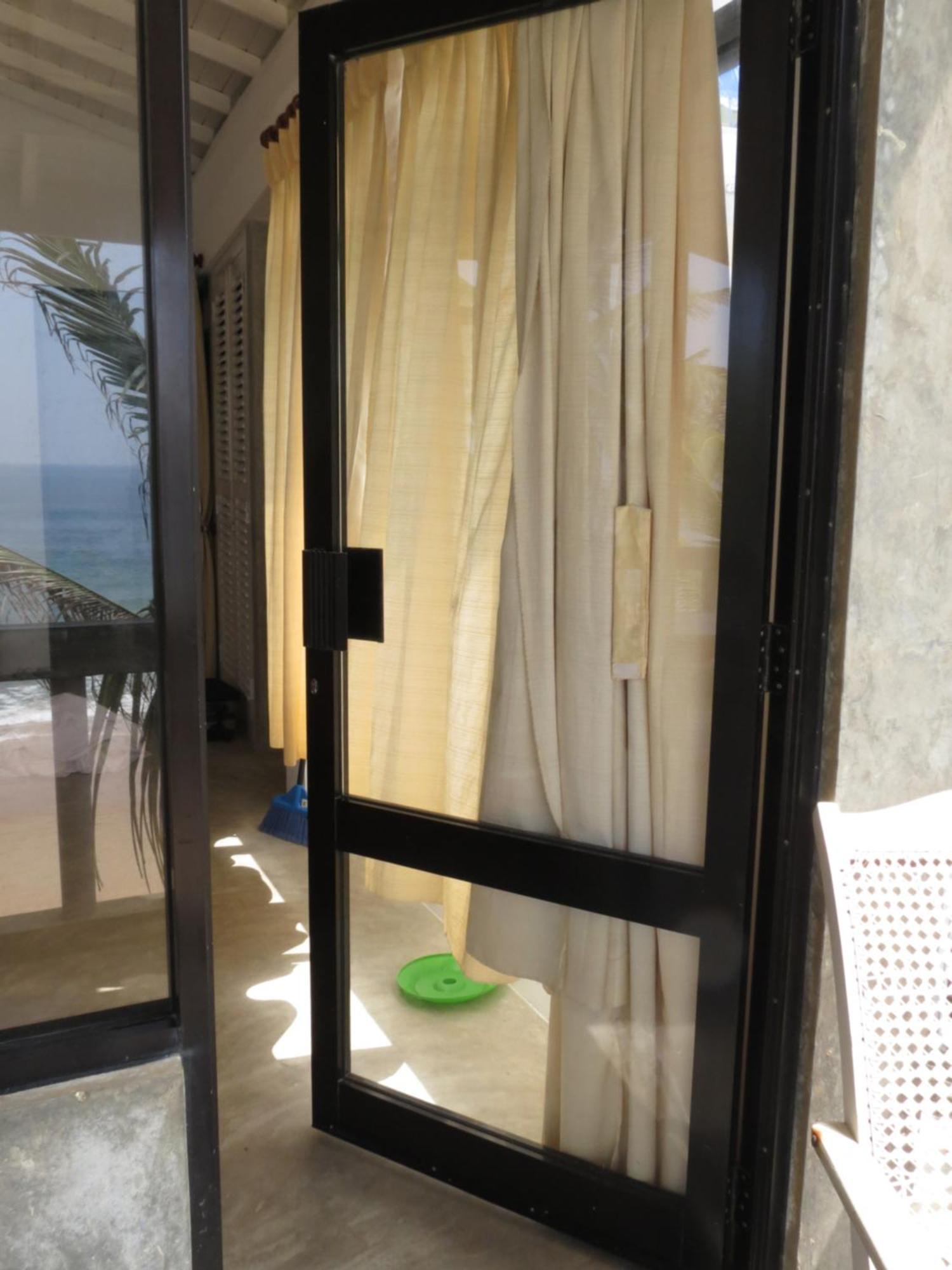 Mountain Wave Hotel And Surfshop Хіккадува Номер фото