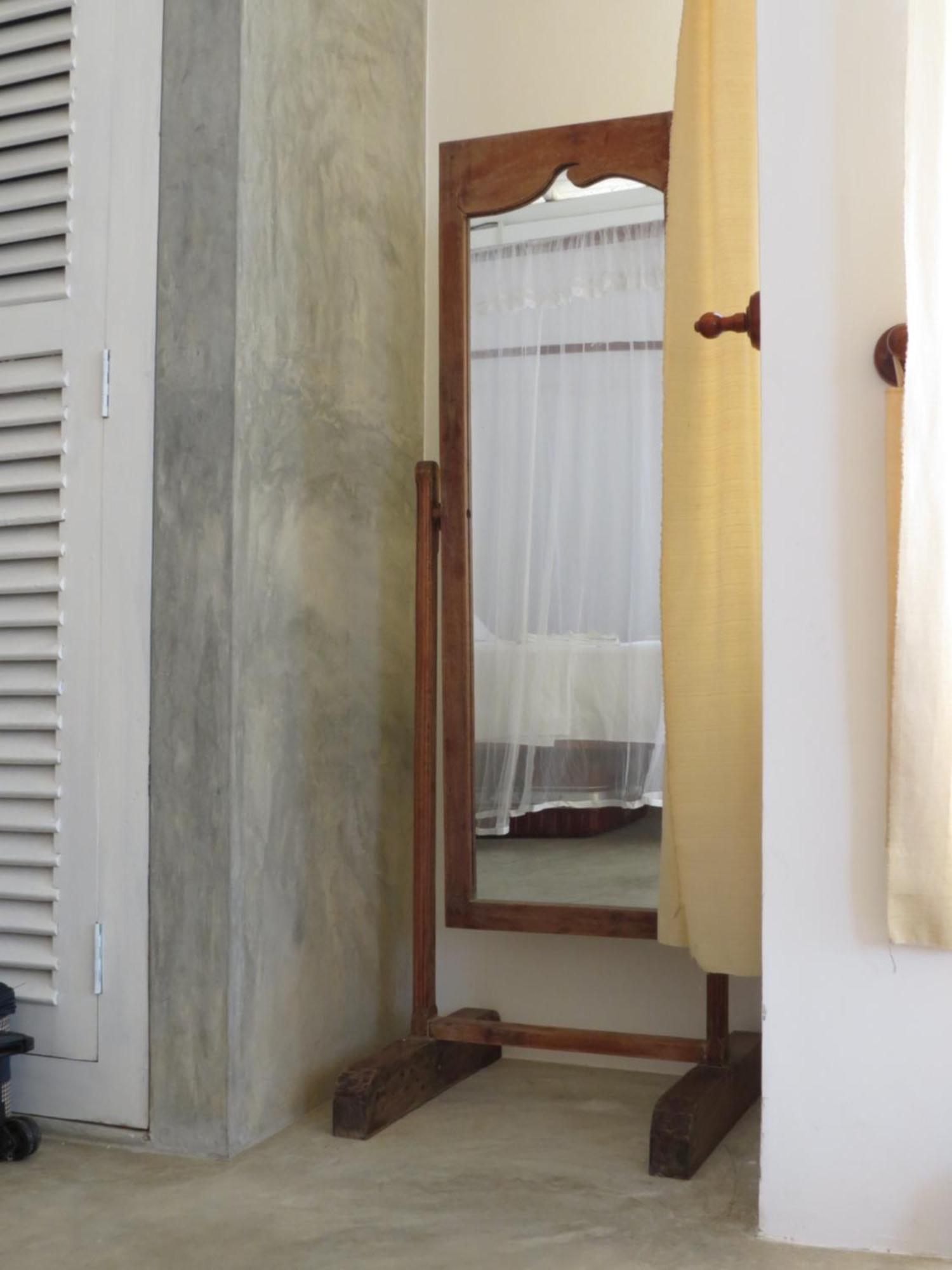 Mountain Wave Hotel And Surfshop Хіккадува Номер фото